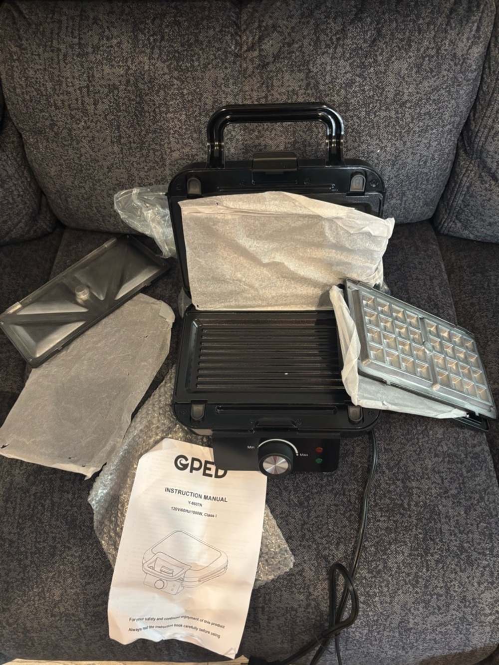 GPED 3-in-1 Electric Grill with Waffle and Sandwich Plates - Black